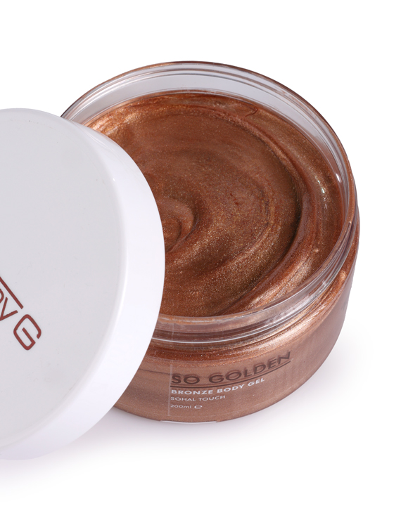 so golden shimmering gel details
