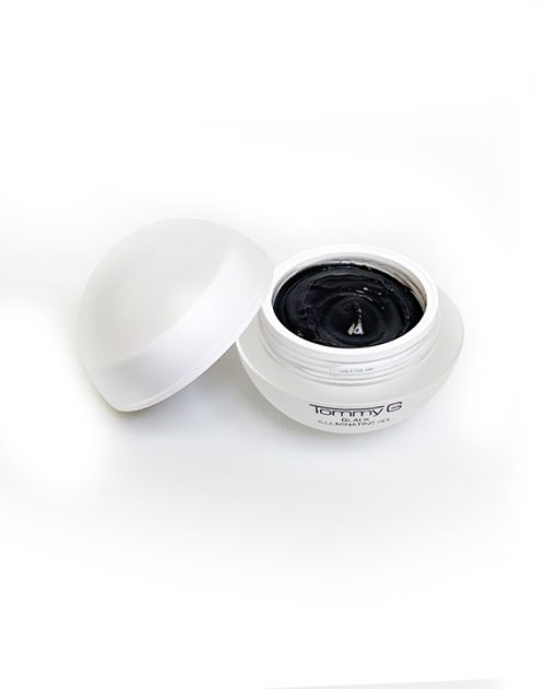 blackilluminating_gel_bottle
